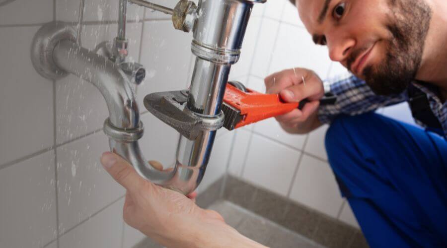 Expert burst pipe repair services in Saint Edward, NE